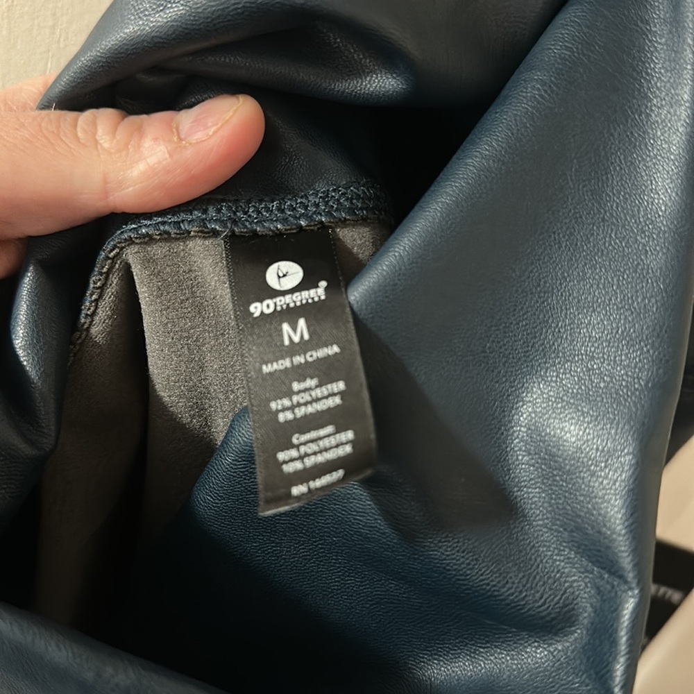 90 DEGREE BY REFLEX LEATHERETTE LEGGINGS: BLUE: NWT: SZ M - Picture 4 of 4